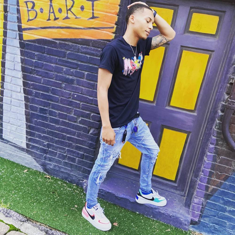 Meet your Posher, Cat